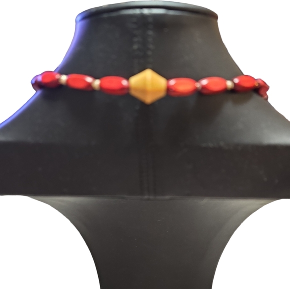 Beautiful Handmade Vintage Wood Beaded Necklace 10 - Picture 2 of 2